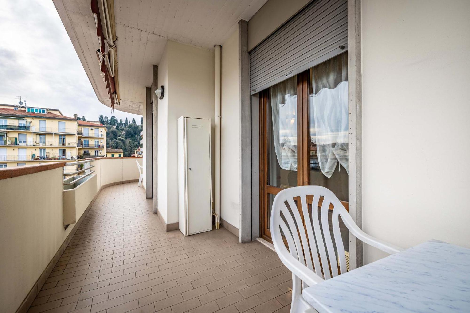 Yd Quiet Leopolda With Parking Apartment Florenz